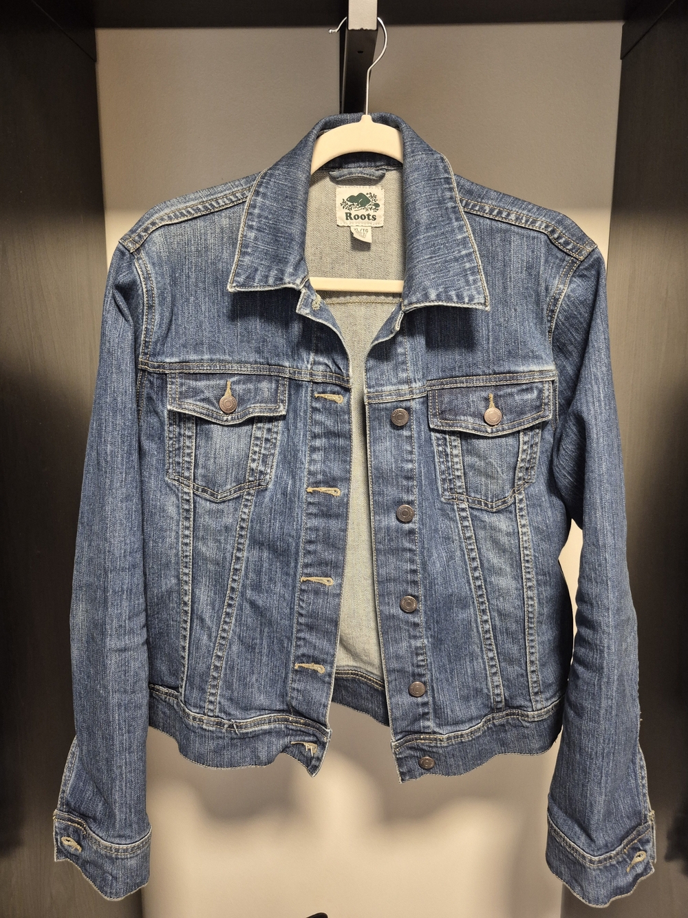 Roots Women's Classic Blue Denim Jacket